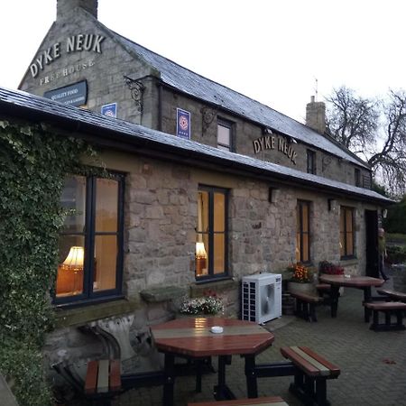 The Dyke Neuk Inn Meldon  外观 照片