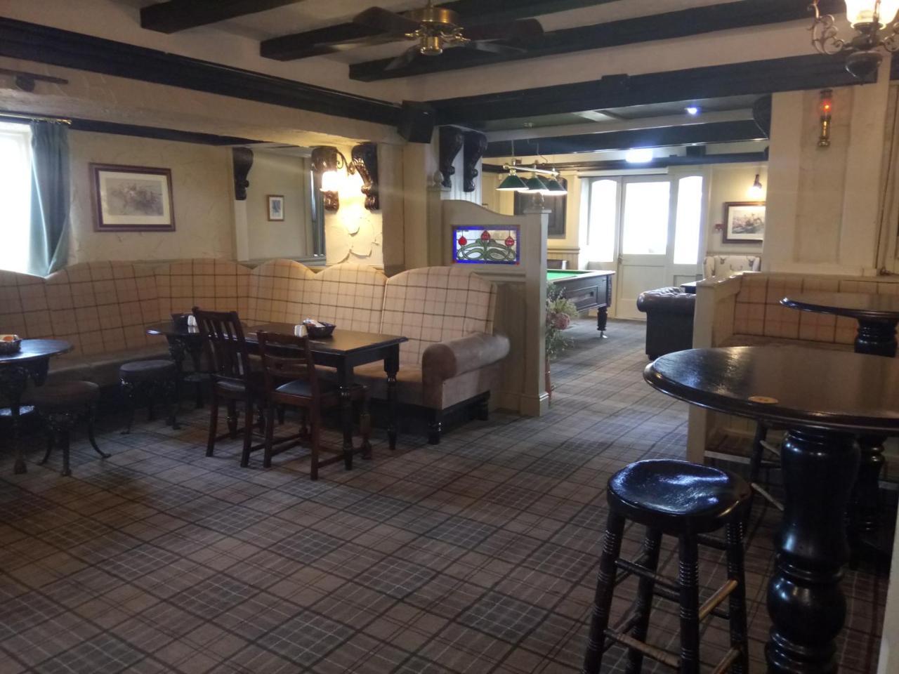 The Dyke Neuk Inn Meldon  外观 照片